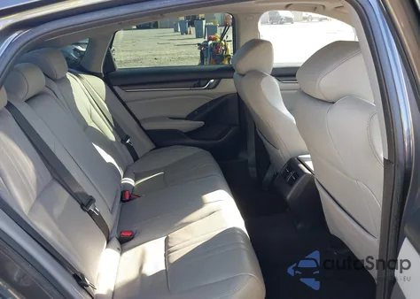 2019 Honda Accord Touring 2.0T из США, поврежденный, VIN 1HGCV2F98KA004859